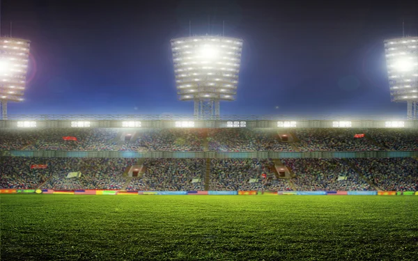 Estadio con aficionados —  Fotos de Stock