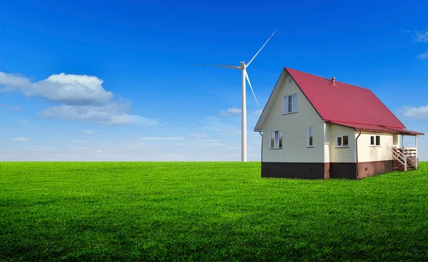 Konut ev güzel manzara bahar çayır üzerinde