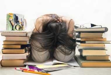 Sınavlar ve okul kavramı 