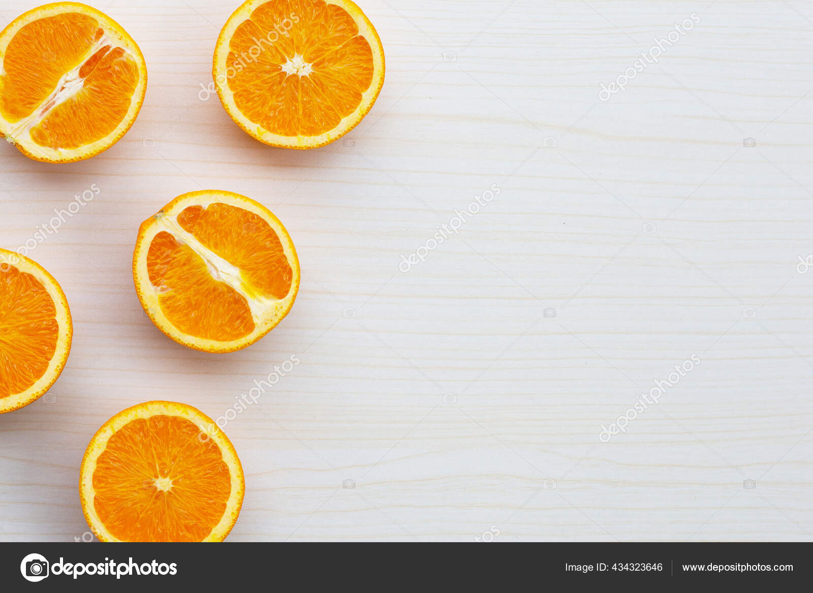 Vitamin Tinggi Enak Dan Manis Buah Oranye Segar Pada Latar Stok Foto C Bowonpat 434323646