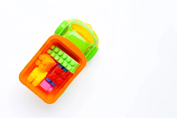 Brinquedos Coloridos Para Crianças Fundo Branco — Fotografia de Stock