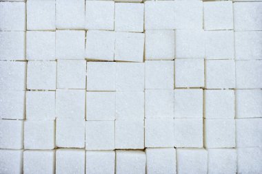 Yaklaş, kutudaki şeker küpleri.