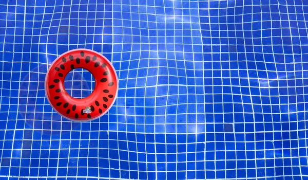 Nafukovací Kroužek Plovoucí Bazénu — Stock fotografie