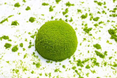 Beyaz arkaplanda Wolffia globosa veya Water Meal.