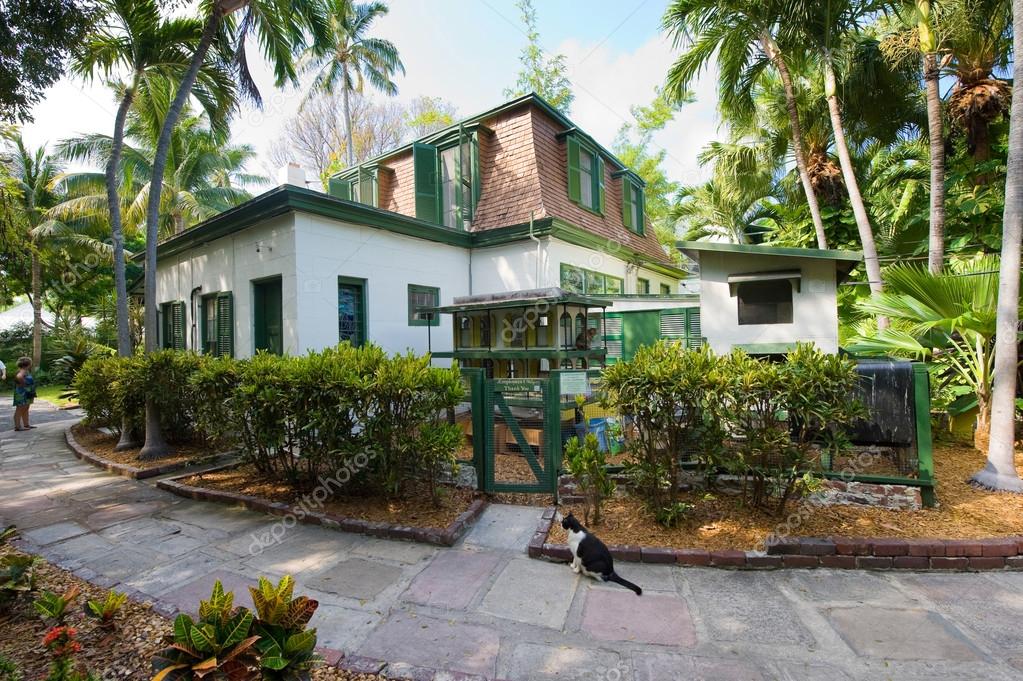 Ernest Hemingway house Stock Editorial Photo © Buurserstraat38 117974326