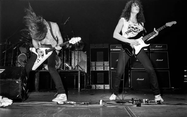 Zwolle Países Bajos Febrero 1984 Metallica Actúa Directo Escenario Durante —  Fotos de Stock