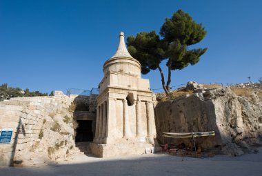 absalom Türbesi