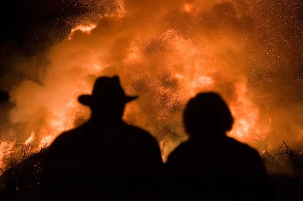 Feu de joie avec Pâques — Photo