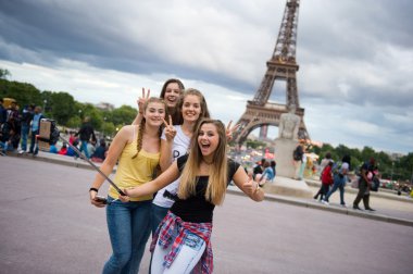 Eiffeltower ile Selfie