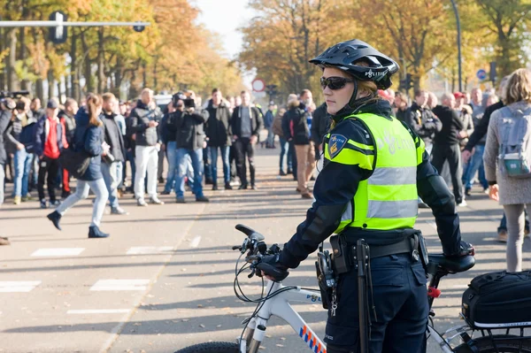 Demonstrovat proti uprchlický tábor — Stock fotografie