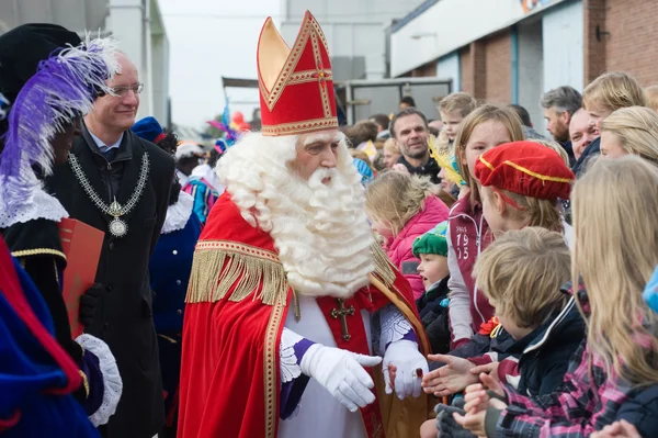 Çocuklar tebrik Sinterklaas