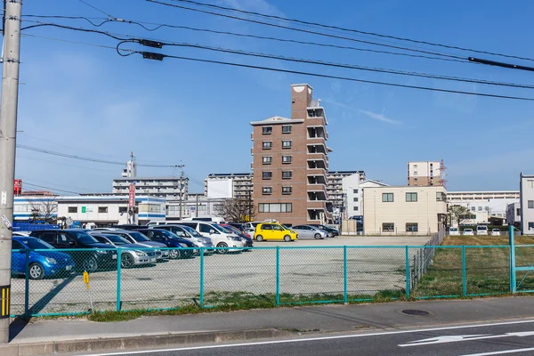 Fukuoka, Japão - 22 de março de 2016: Construindo na rua em Fukuo — Fotografia de Stock