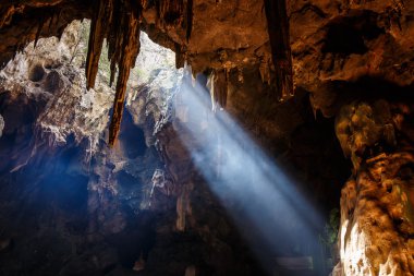 Khao Luang mağara, bir Tayland konumlar güzeldir