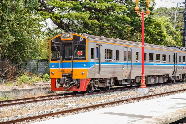 Hua Hin, Thailand - kan 1,2016: Treinstation van Hua Hin is een fam — Stockfoto