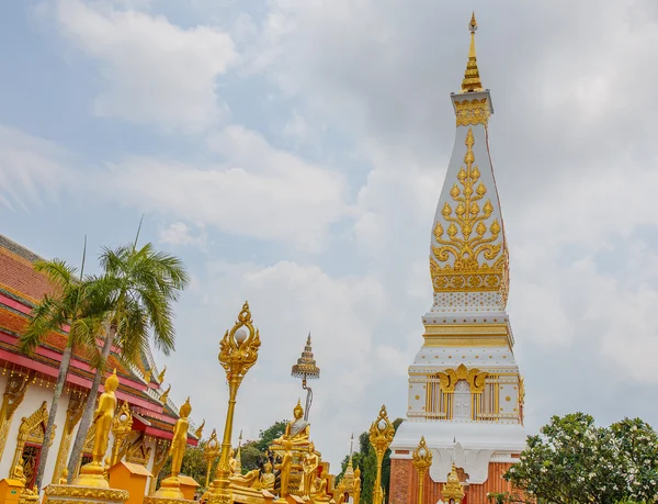 Wat Phra Ese templo de Phanom —  Fotos de Stock