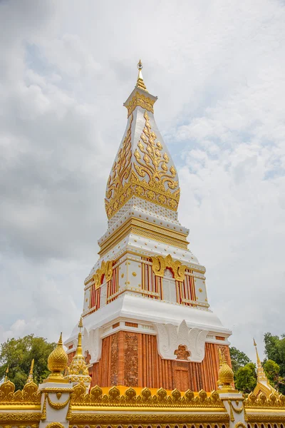 Wat Phra que o templo de Phanom — Fotografia de Stock