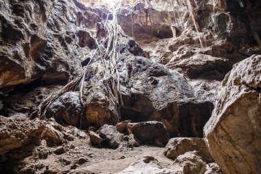 Khao Luang mağara, bir Tayland konumlar güzeldir