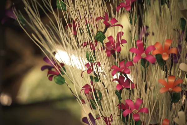 Flor artificial colorida — Fotografia de Stock