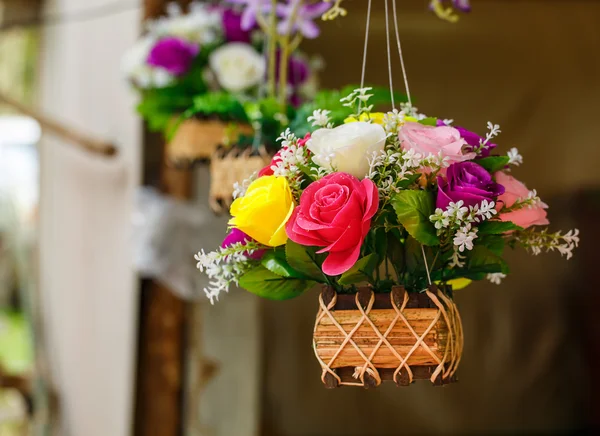 Rose Basket på nära håll — Stockfoto