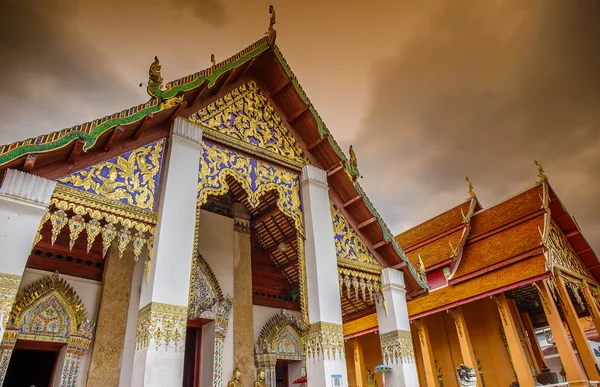 Wat Phra que Chang Kham, província de Nan . — Fotografia de Stock