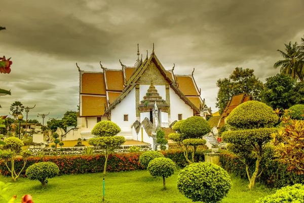 南省南 Wat Phumin 寺 — 图库照片