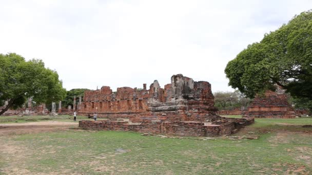 タイのアユタヤにあるプラ・シ・サンペット寺院は — ストック動画