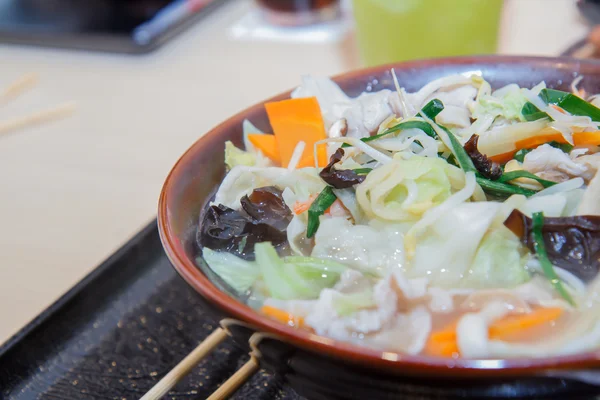 Tagliatelle giapponesi di ramen — Foto Stock