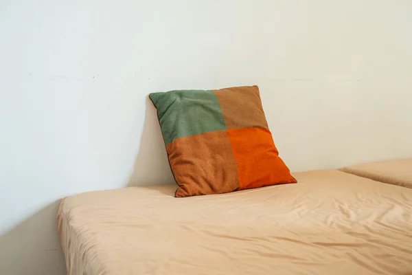 Letto in camera — Foto Stock