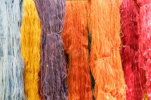 Raw silk thread color for background. — Stock Photo, Image