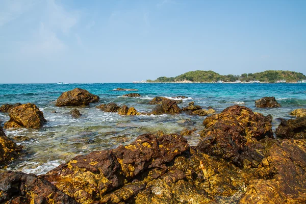 Pattaya beach w Koh Larn, Tajlandia — Zdjęcie stockowe