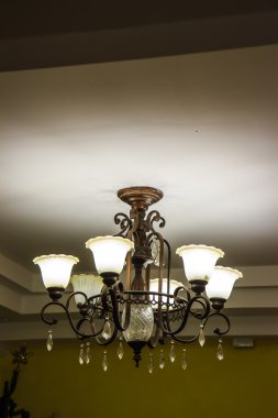 lamba metal tavan ışık fikstür