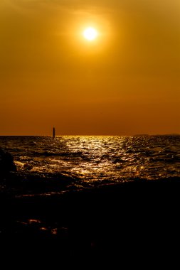 Sunset Beach Koh Larne Pattaya.Thailand üzerinde