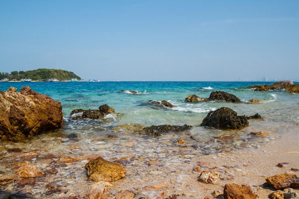 Pattaya beach w Koh Larn, Tajlandia — Zdjęcie stockowe