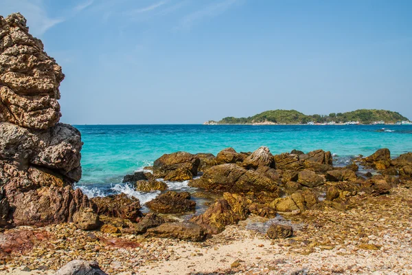 Pattaya beach w Koh Larn, Tajlandia — Zdjęcie stockowe