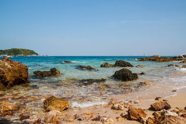 Pattaya beach w Koh Larn, Tajlandia — Zdjęcie stockowe