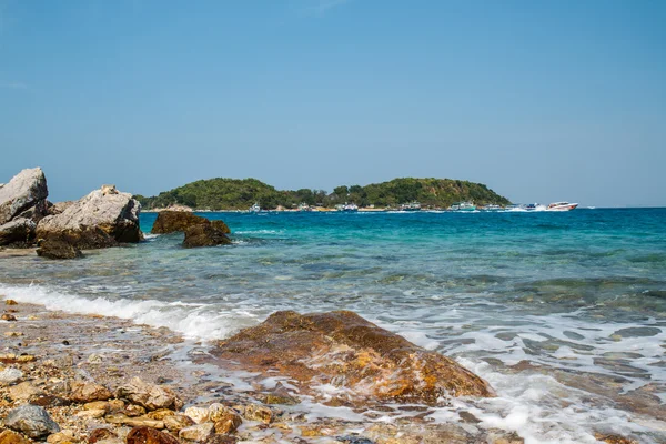 Pattaya beach w Koh Larn, Tajlandia — Zdjęcie stockowe