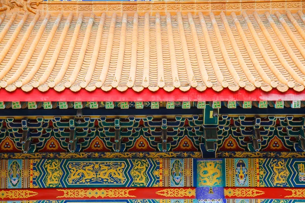 Templo de estilo chino tradicional en Wat Leng-Noei-Yi en Nonthabu —  Fotos de Stock