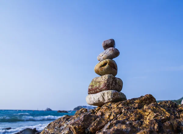 Rocks on the coast of the Sea in the nature — Stock Photo, Image