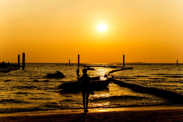 Sunset at the beach on Koh Larn Pattaya.Thailand — Stock Photo, Image