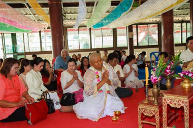 Bangkok 1 Mart: değişti inisiyasyon törenleri bir dizi 