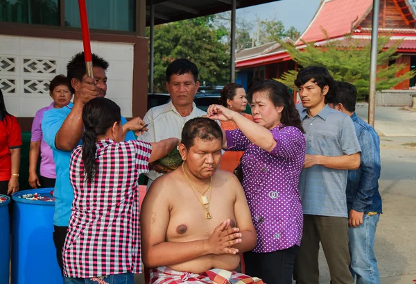 Bangkok 1 maart: een reeks van initiatieriten die zijn gewijzigd — Stockfoto