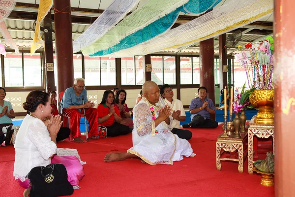 Bangkok March 1: a series of initiation rites that have changed — Stock Photo, Image