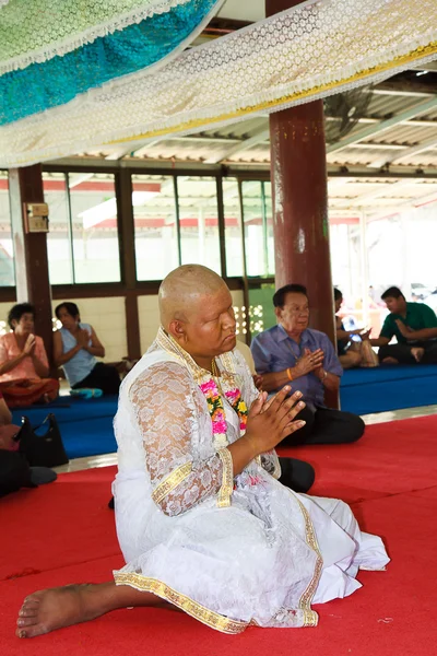 Bangkok 1er mars : une série de rites d'initiation qui ont changé — Photo