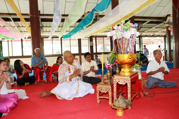 Bangkok March 1: a series of initiation rites that have changed — Stock Photo, Image