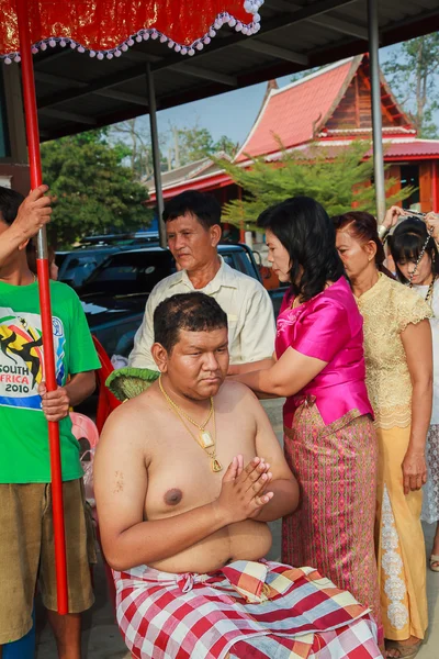 Bangkok 1 maart: een reeks van initiatieriten die zijn gewijzigd — Stockfoto