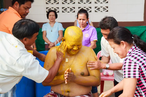 Bangkok 1 de marzo: una serie de ritos de iniciación que han cambiado — Foto de Stock
