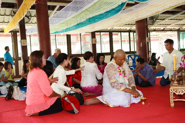 Bangkok 1 marzo: una serie di riti di iniziazione che sono cambiati — Foto Stock