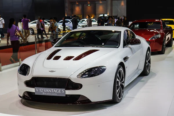 Bangkok, Tailândia - 4 de abril de 2015: Aston Martin mostra o carro em 36 — Fotografia de Stock