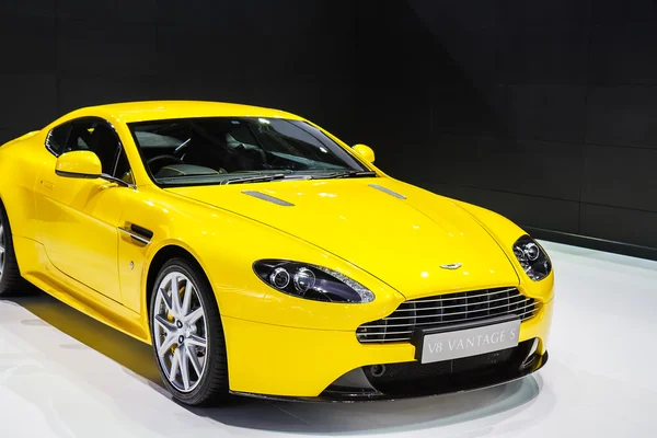 Bangkok, Thailand - 4 April 2015: Aston Martin autoshows in 36 — Stockfoto