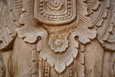 Kamboçya Ahşap oyma sanatı